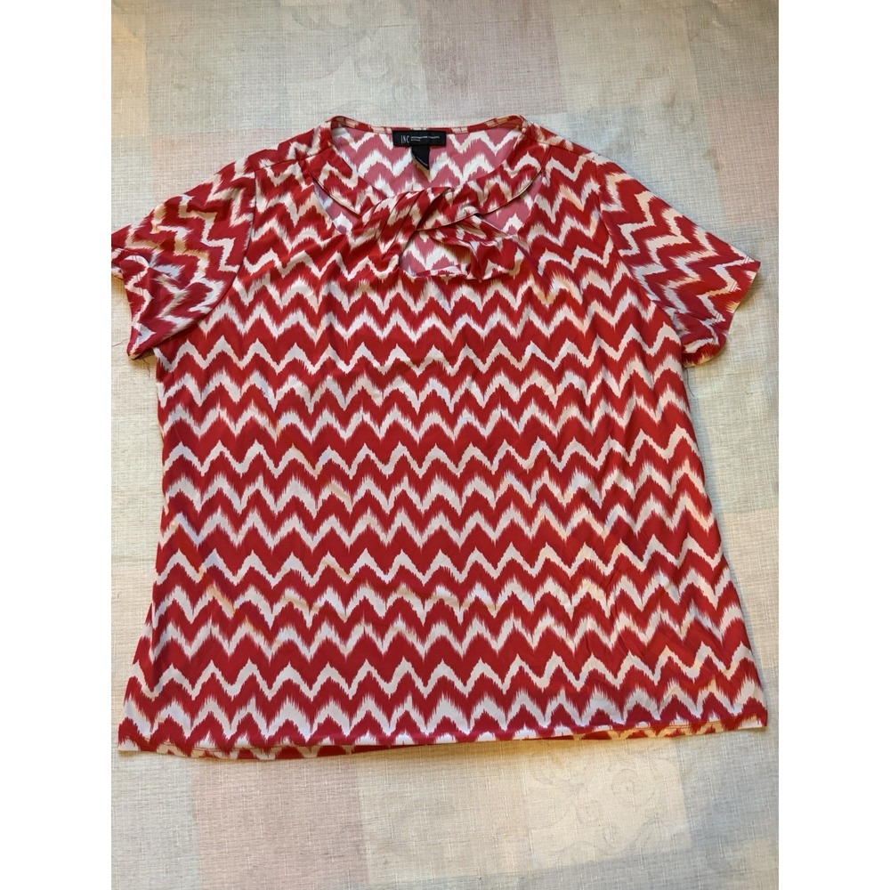 INC International Concepts Women's 1X Plus Red White Chevron Ruffle Blouse Top—1